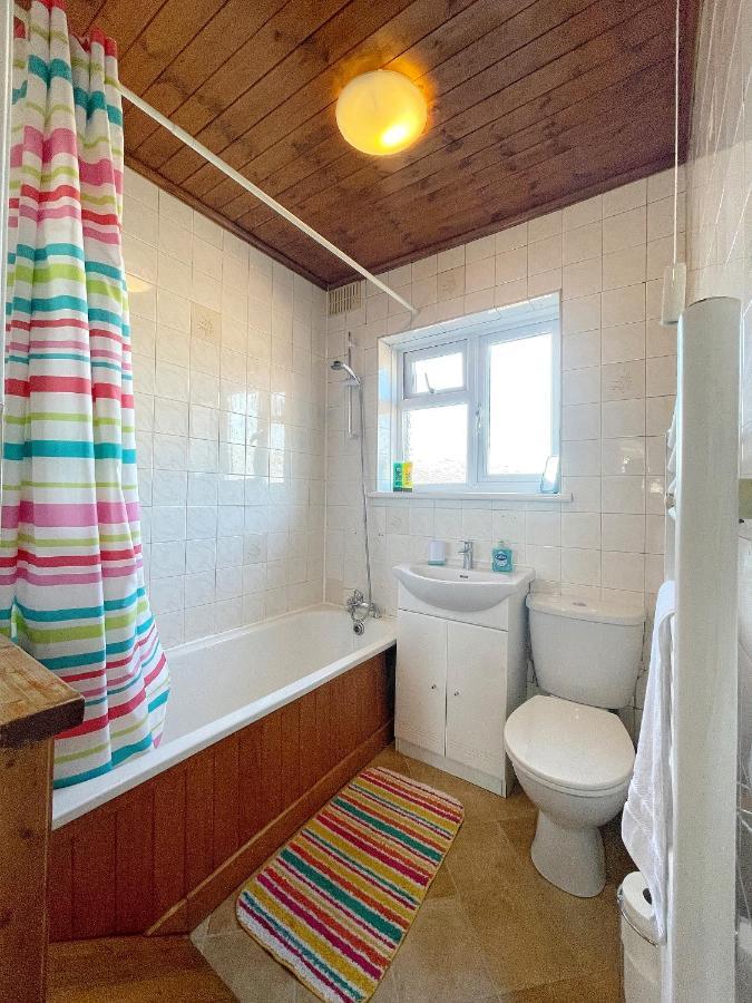 3 Bed Duplex Flat, Free Wifi & Netflix, Ideal For Contractors Apartamento Gravesend Exterior foto