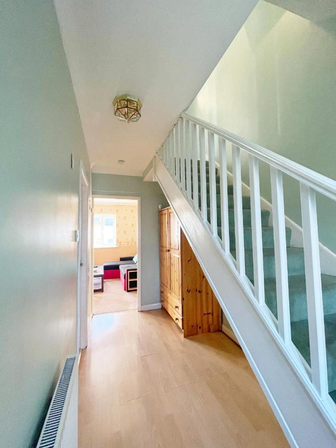 3 Bed Duplex Flat, Free Wifi & Netflix, Ideal For Contractors Apartamento Gravesend Exterior foto